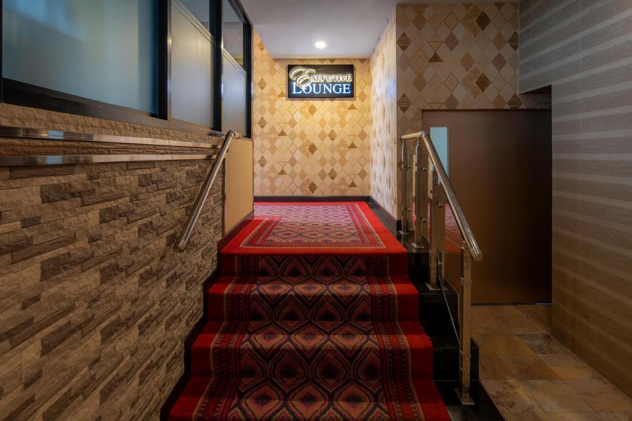 Alexander Hotel Bangkok Bagian luar foto